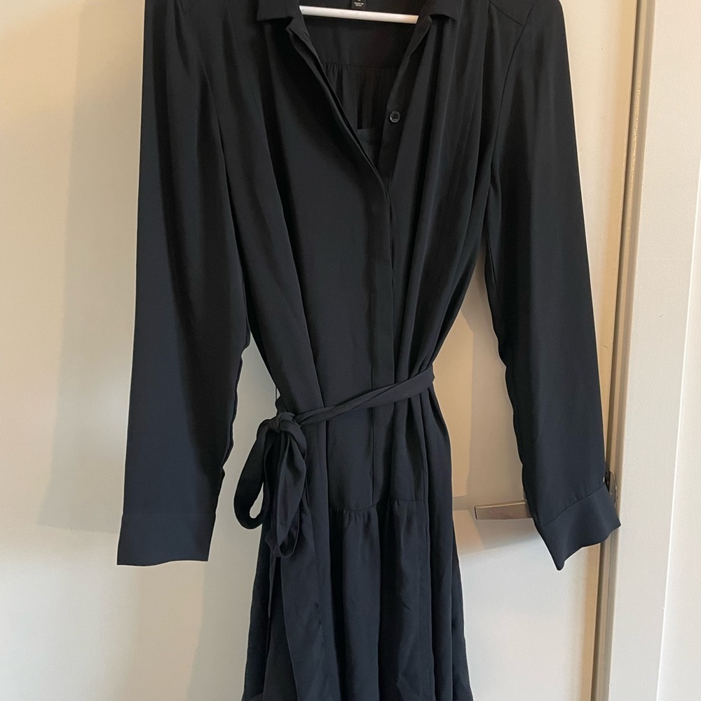 Banana Republic belted dress size 6